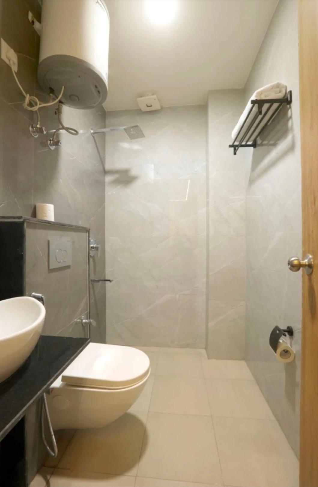 Glace Stay Inn Near Igi Airport 新德里 外观 照片
