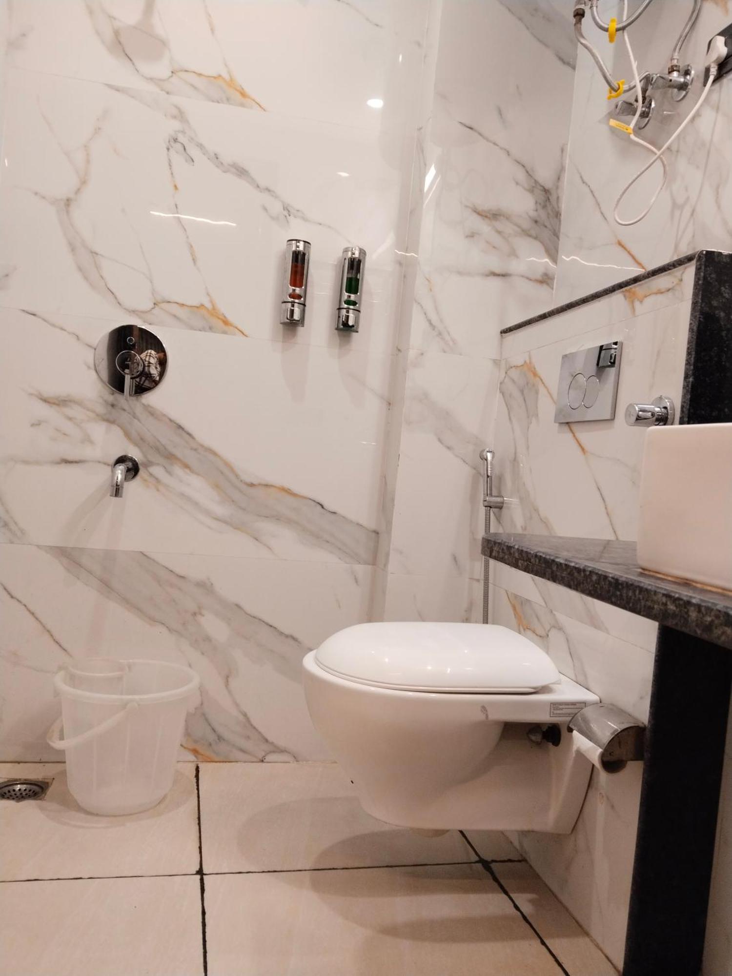 Glace Stay Inn Near Igi Airport 新德里 外观 照片